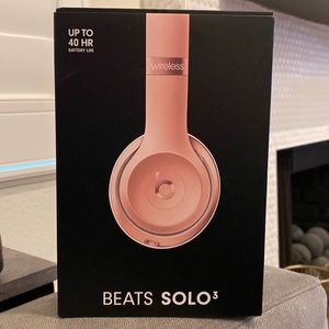 Beats Solo 3 Wireless- Rose Gold